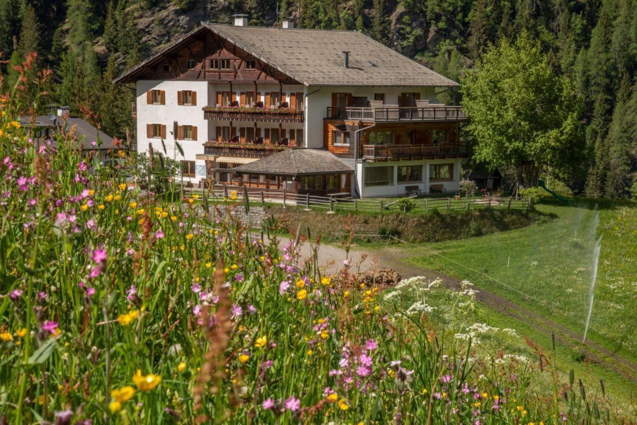 Hotel Ultnerhof Santa Gertrude Exteriér fotografie